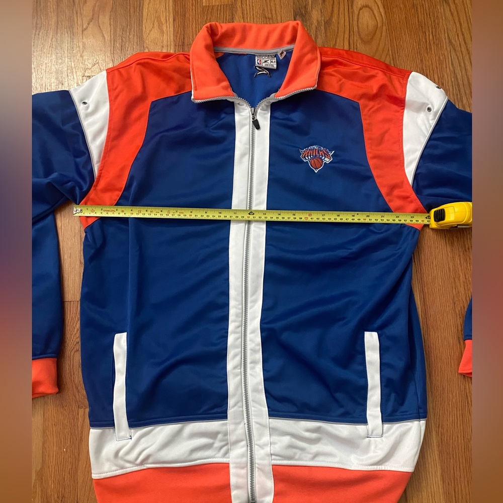 Knicks Zipway warm up jacket. NWOT. Size XLT - Picture 6 of 8